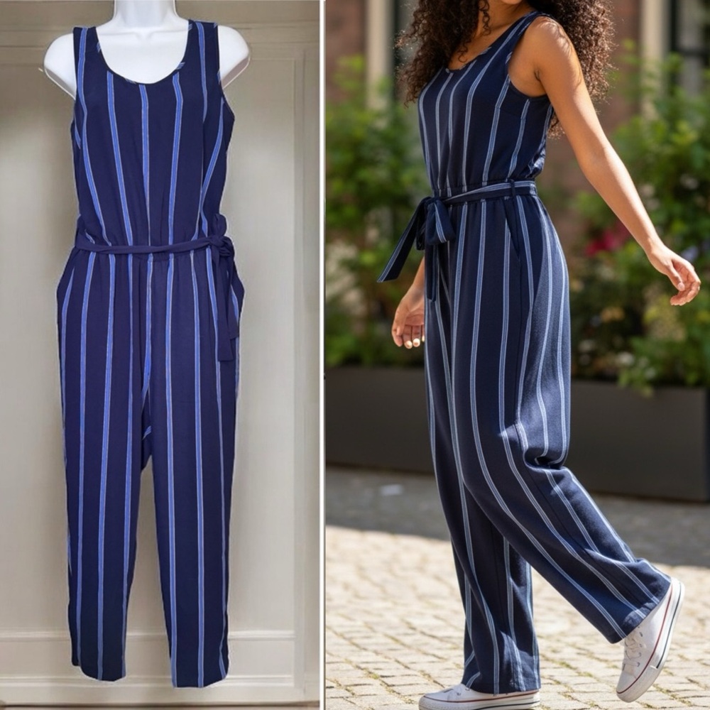 TOMMY HILFIGER JUMPSUIT SIZE 8, NAVY BLUE STRIPED, TIE BELT, SLEEVELESS ROMPER